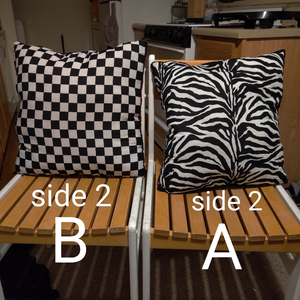 Pillows - Picture 3 of 7